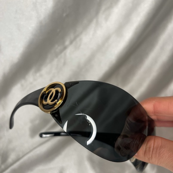 Chanel Sunglasses - Picture 9 of 11
